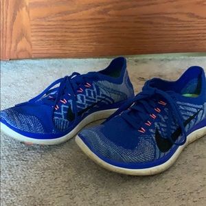 Nike Free 4.0 Flyknit shoes